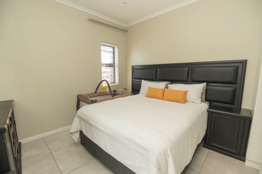 3 Bedroom Property for Sale in Pinelands Eastern Cape